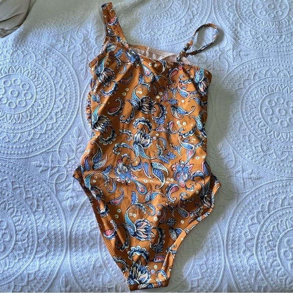 Garnet Hill SwimSuit NWT Size 10 - Picture 2 of 9